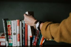 How to Choose Books to Read with Your Staff or Volunteers