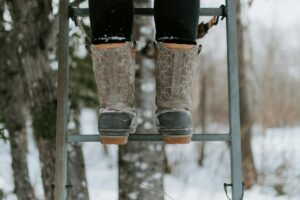 Volunteer Culture: How to Lead a Ladder-Climber